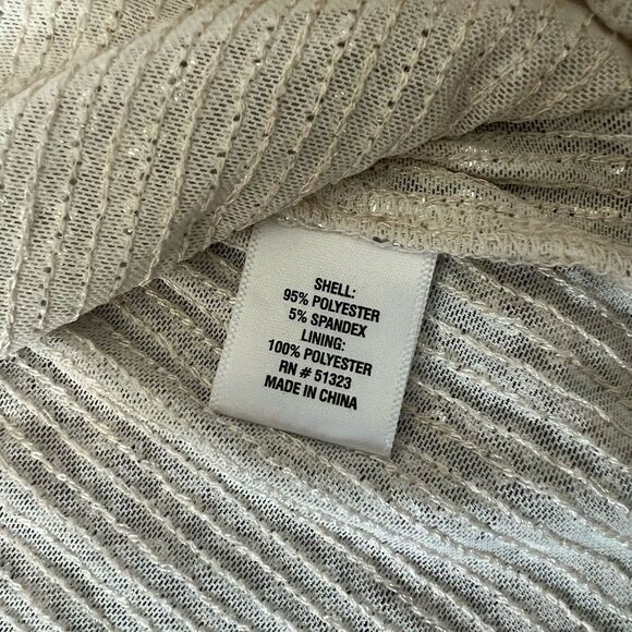 Cece Sequin Keyhole Back Tank-Size Medium - Picture 9 of 9